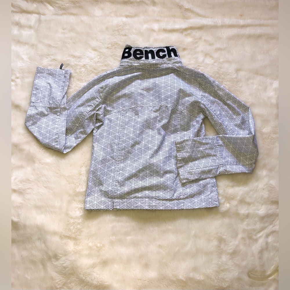 Bench Lightweight Jacket - Picture 7 of 10